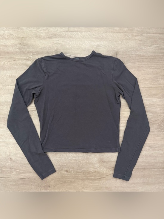 SKIMS Tops - Skims Vintage Long Sleeve Crop Top Shirt